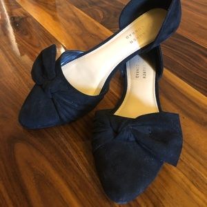 Lauren Conrad Black Suede/Velvet style flats